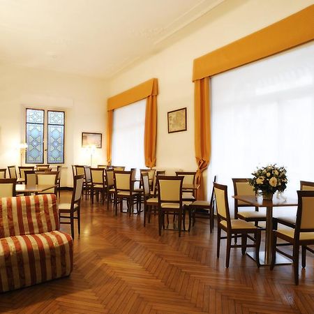 Hotel Alfieri Alassio Ngoại thất bức ảnh