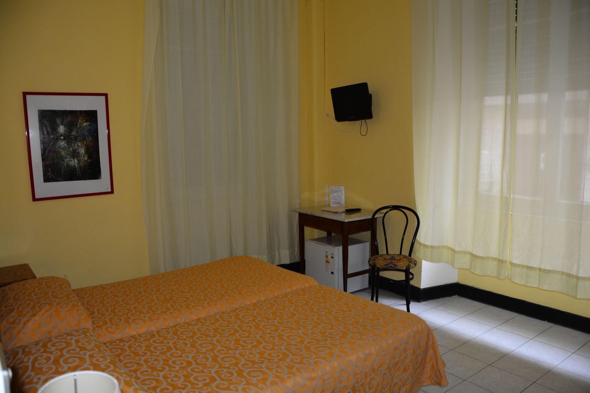Hotel Alfieri Alassio Ngoại thất bức ảnh