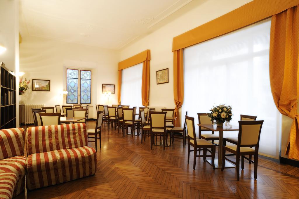 Hotel Alfieri Alassio Ngoại thất bức ảnh