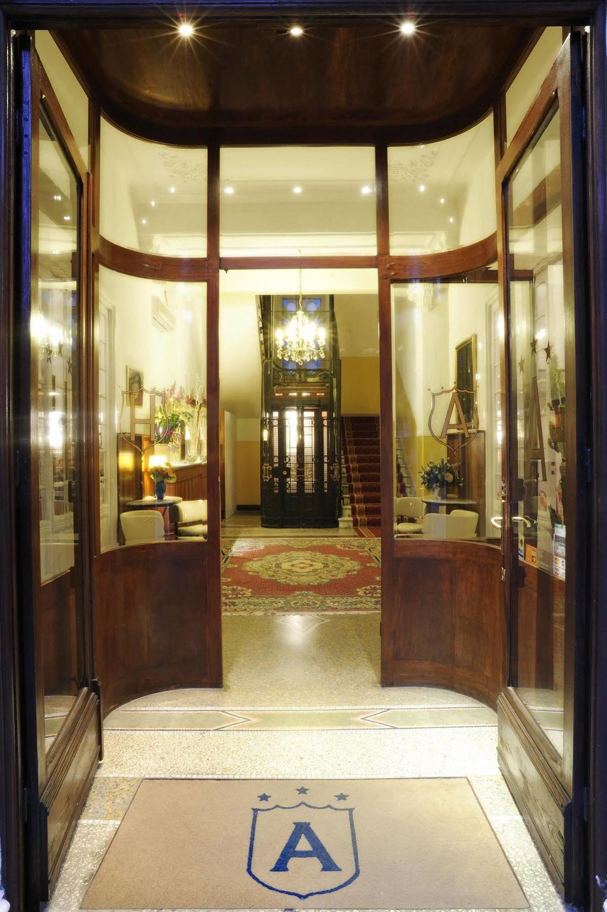 Hotel Alfieri Alassio Ngoại thất bức ảnh