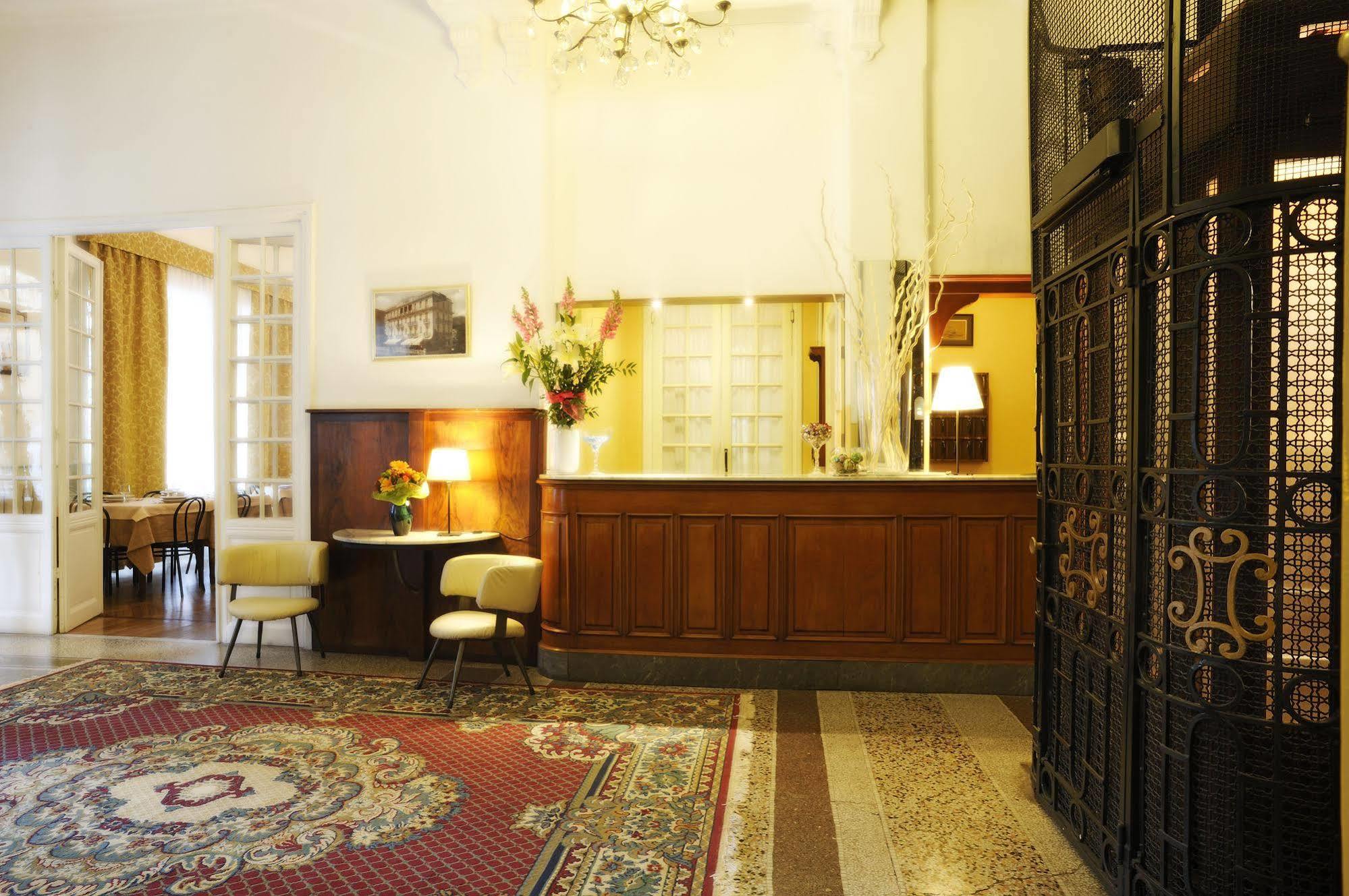 Hotel Alfieri Alassio Ngoại thất bức ảnh