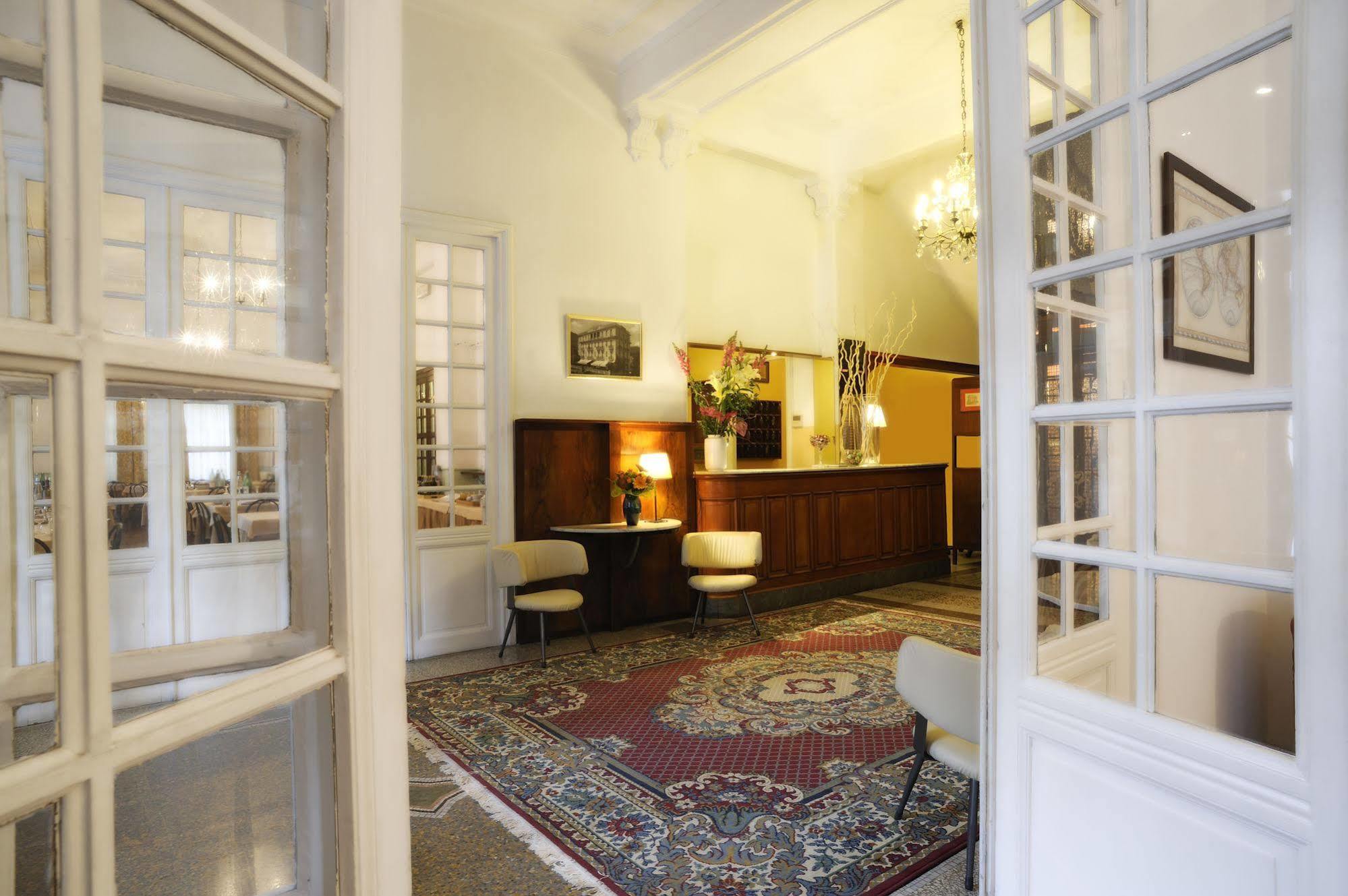 Hotel Alfieri Alassio Ngoại thất bức ảnh